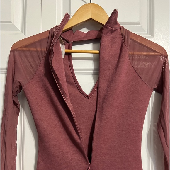 Dress bundle of 4 - Picture 6 of 16